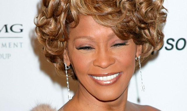 5 anos da morte trágica de Whitney Houston-0
