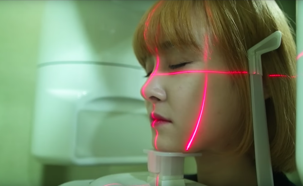 Jovens coreanas se submetem a cirurgias plásticas para estrelar videoclipe-0