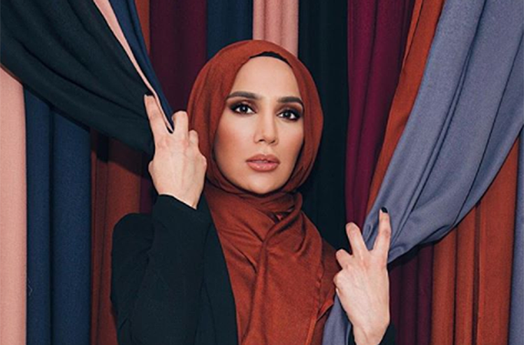 Blogueira de hijab é chamada para estrelar comercial de produtos para cabelo-0