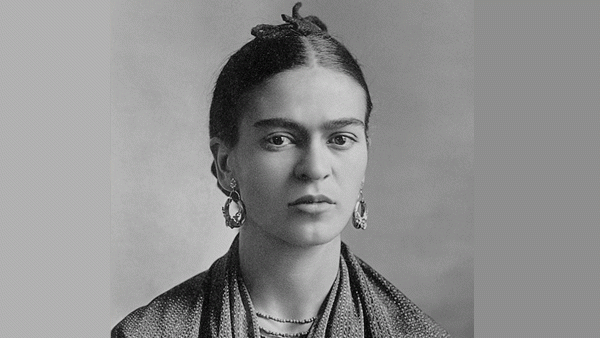 4 grandes lições de moda que Frida Kahlo nos deixou-0